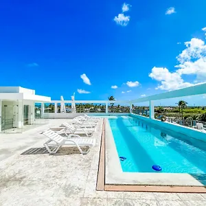 ***** Hotel Rooftop Pool Ducassi Tropicana Studio Suites Deluxe Club & Dominican Republic